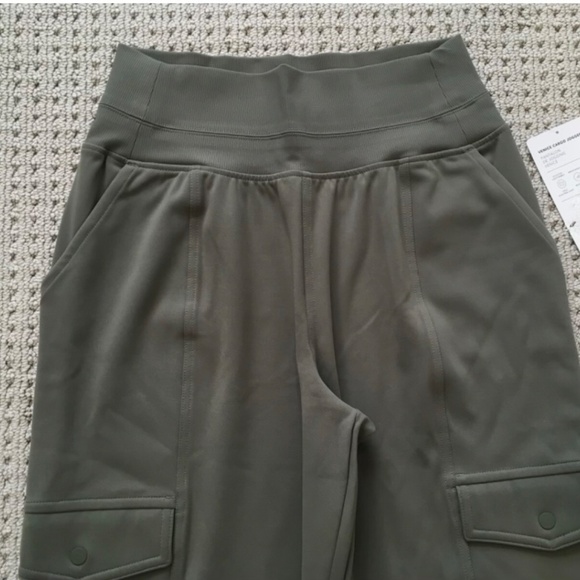 Athleta Moss Green Venice jogger Large - Picture 2 of 4